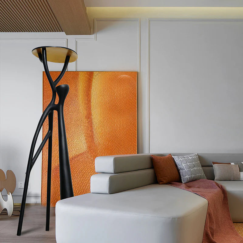 Modern Floor Lamp: Unique branch structure combines art and functionality for spaces.