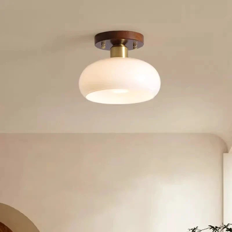 Versatile light suits various decors, spreading welcoming warmth across spaces.