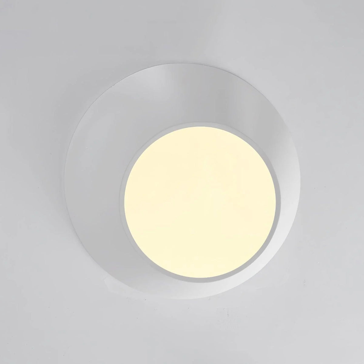 Angled_Ceiling_Light_35