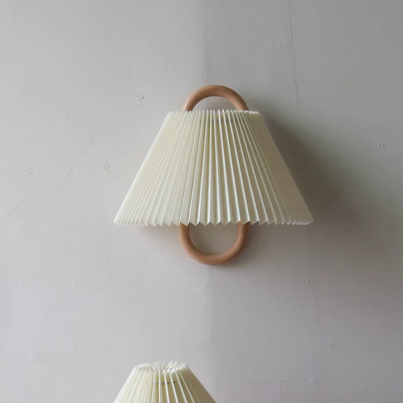 Beech_Solid_Wood_Wall_Lamp_White_Pleated_Lampshade_1