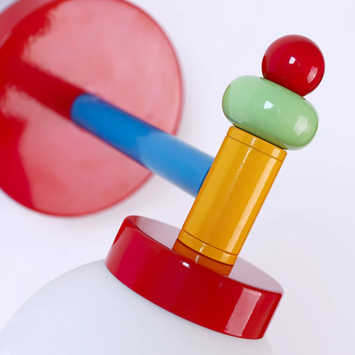 Colored_Glass_Bulb_Wall_Lamp_10