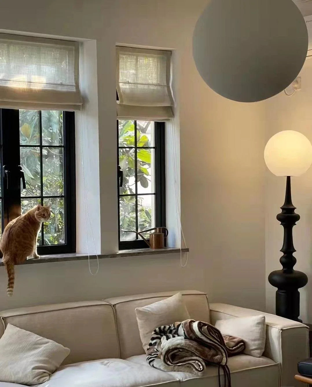 Constance Spherical Floor Lamp 44