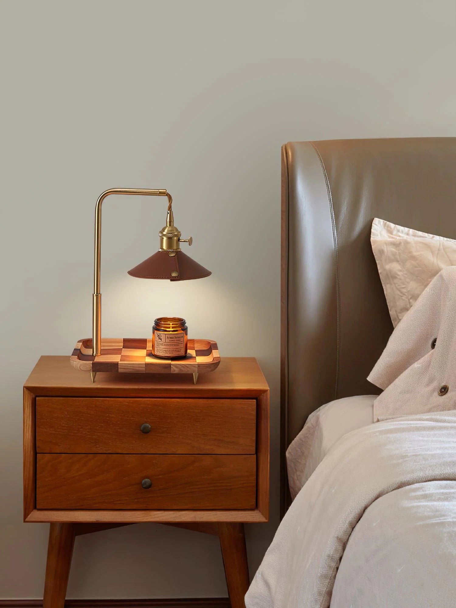 Cordero_Retro_Table_Lamp_3