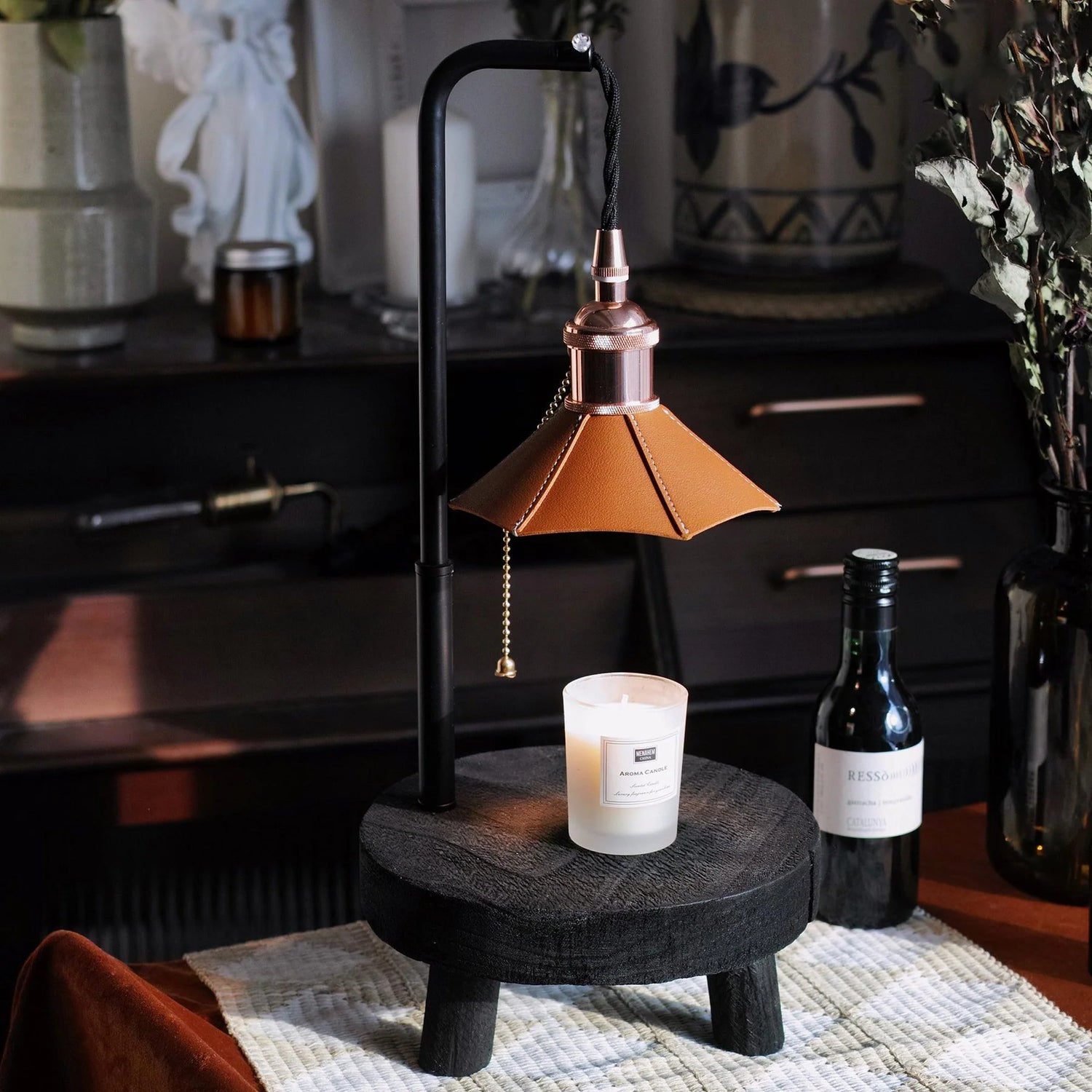 Cordero_Stool_Table_Lamp_17