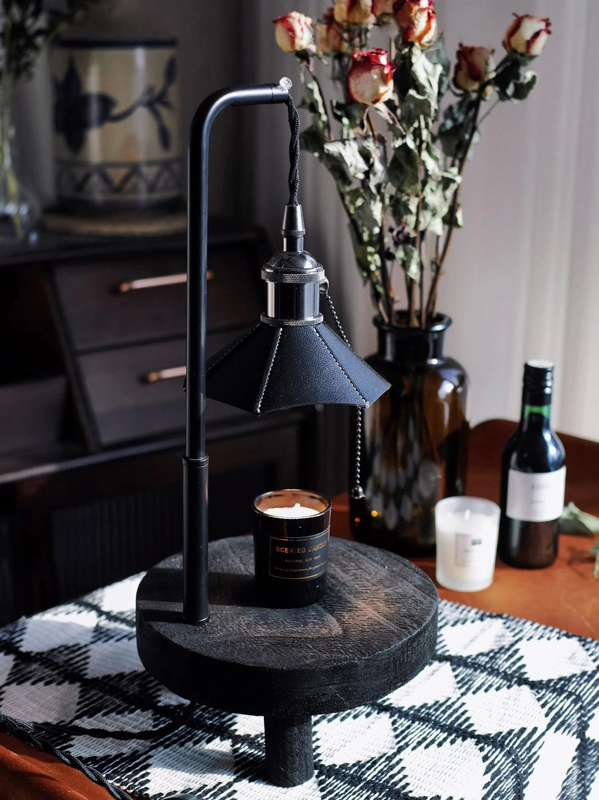 Cordero_Stool_Table_Lamp_20