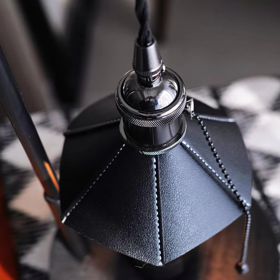 Cordero_Stool_Table_Lamp_7