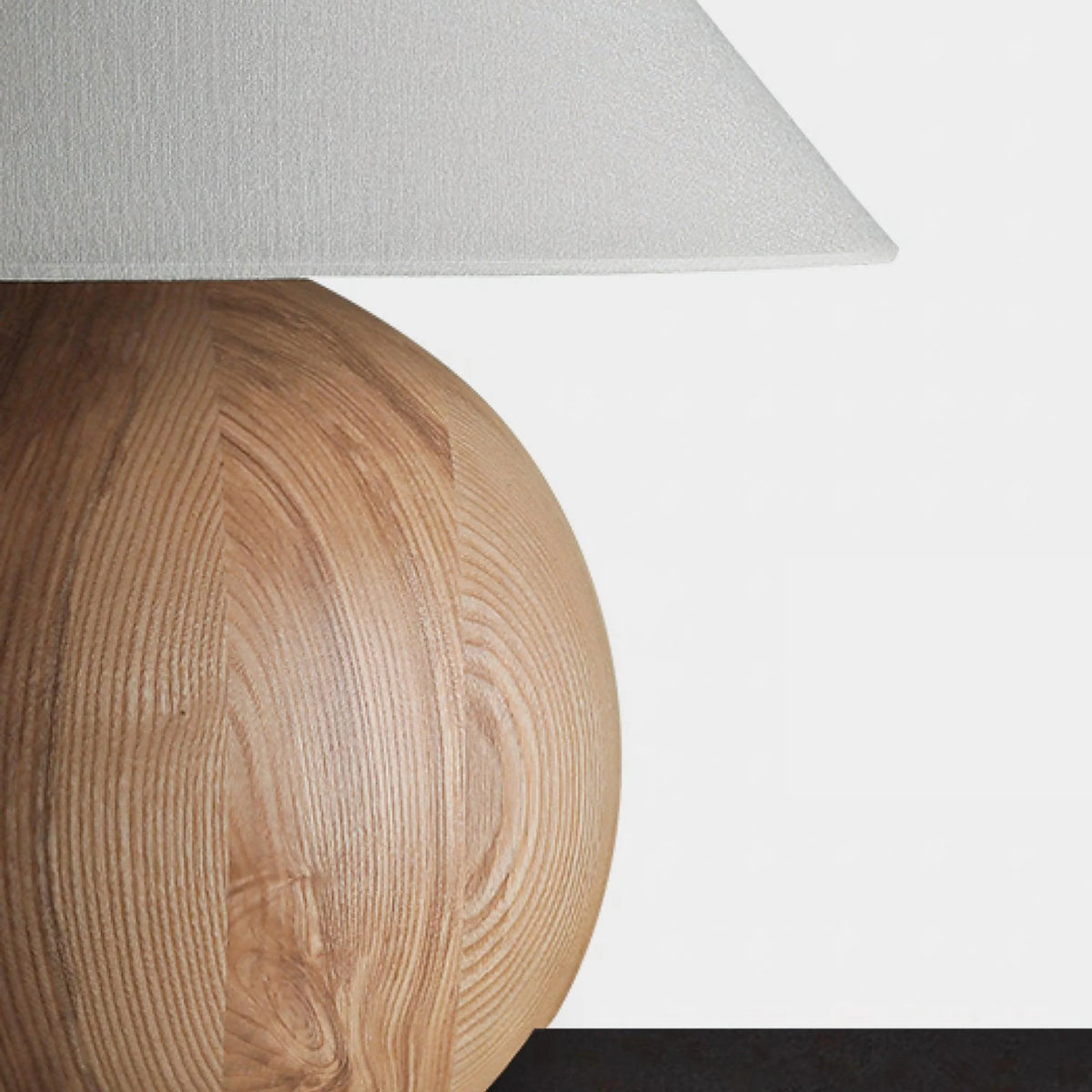 Corner Log Table Lamp 6