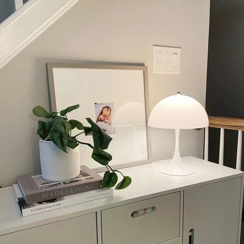 Danish_Mushroom_Table_Lamp_8