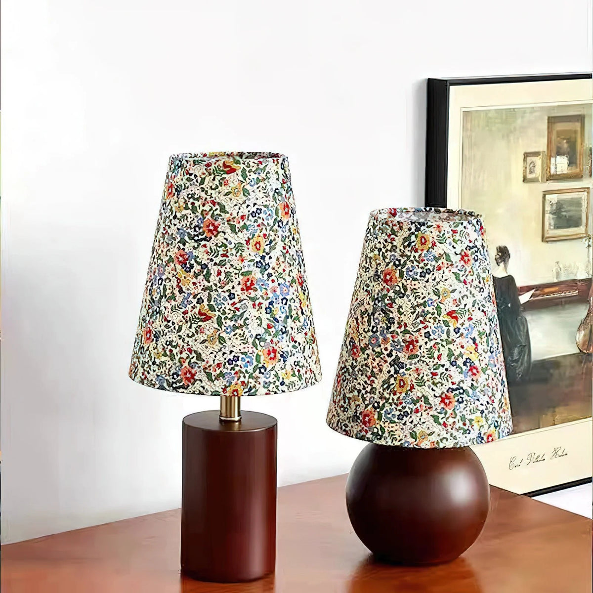 Elara_Floral_Table_Lamp_16