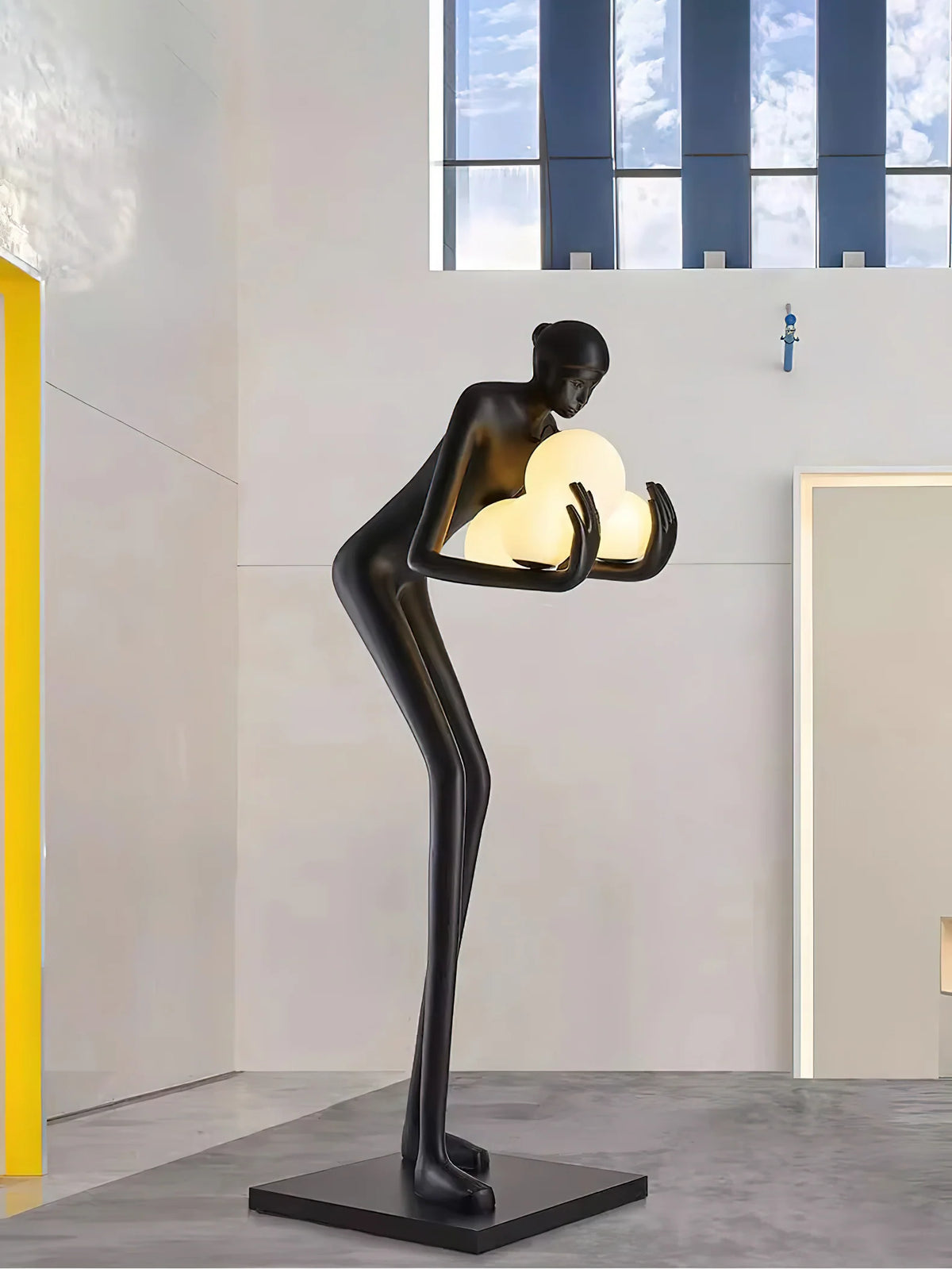 Embrace_Of_Light_Sculpture_Floor_Lamp_9