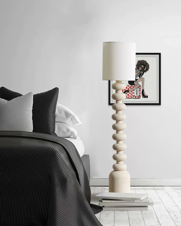 Emil_Minimalist_Floor_Lamp_5