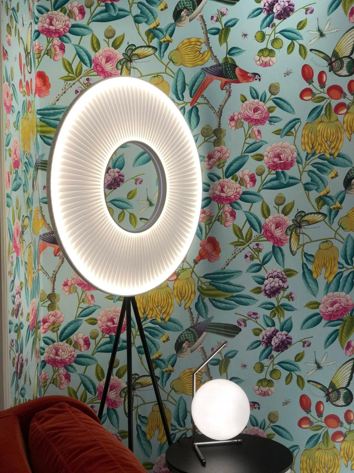 Iris Floor Lamp 39