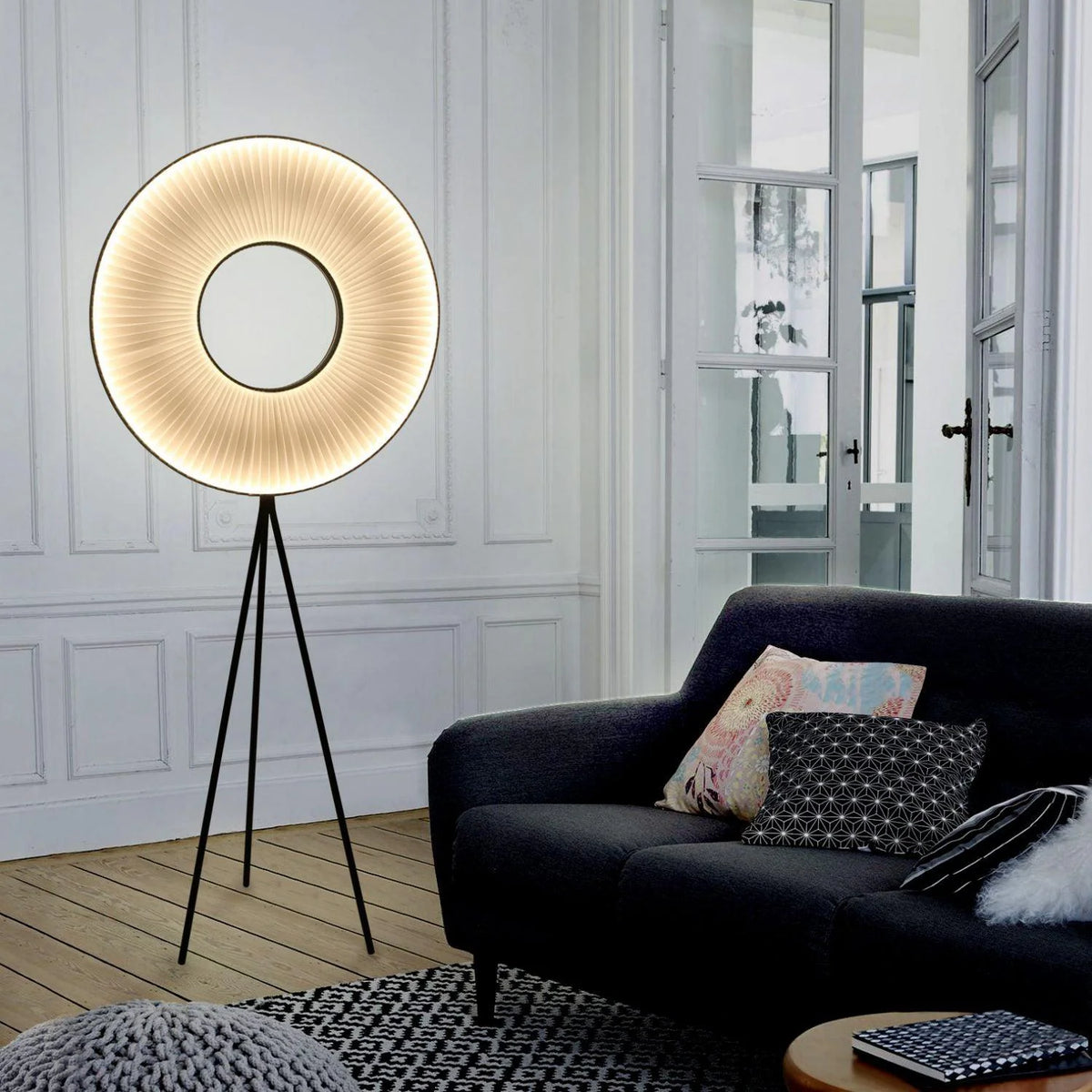 Iris Floor Lamp 48