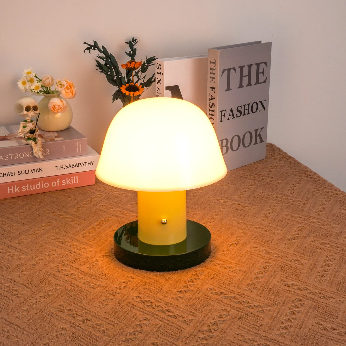 JH27_House_Table_Lamp 8