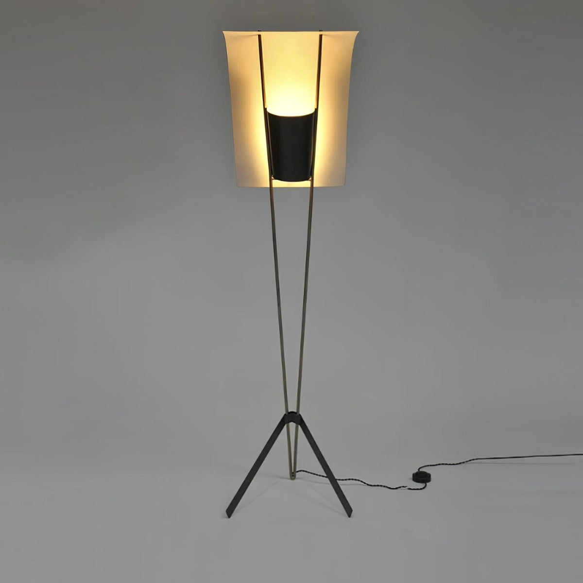 Kite Floor Lamp 12