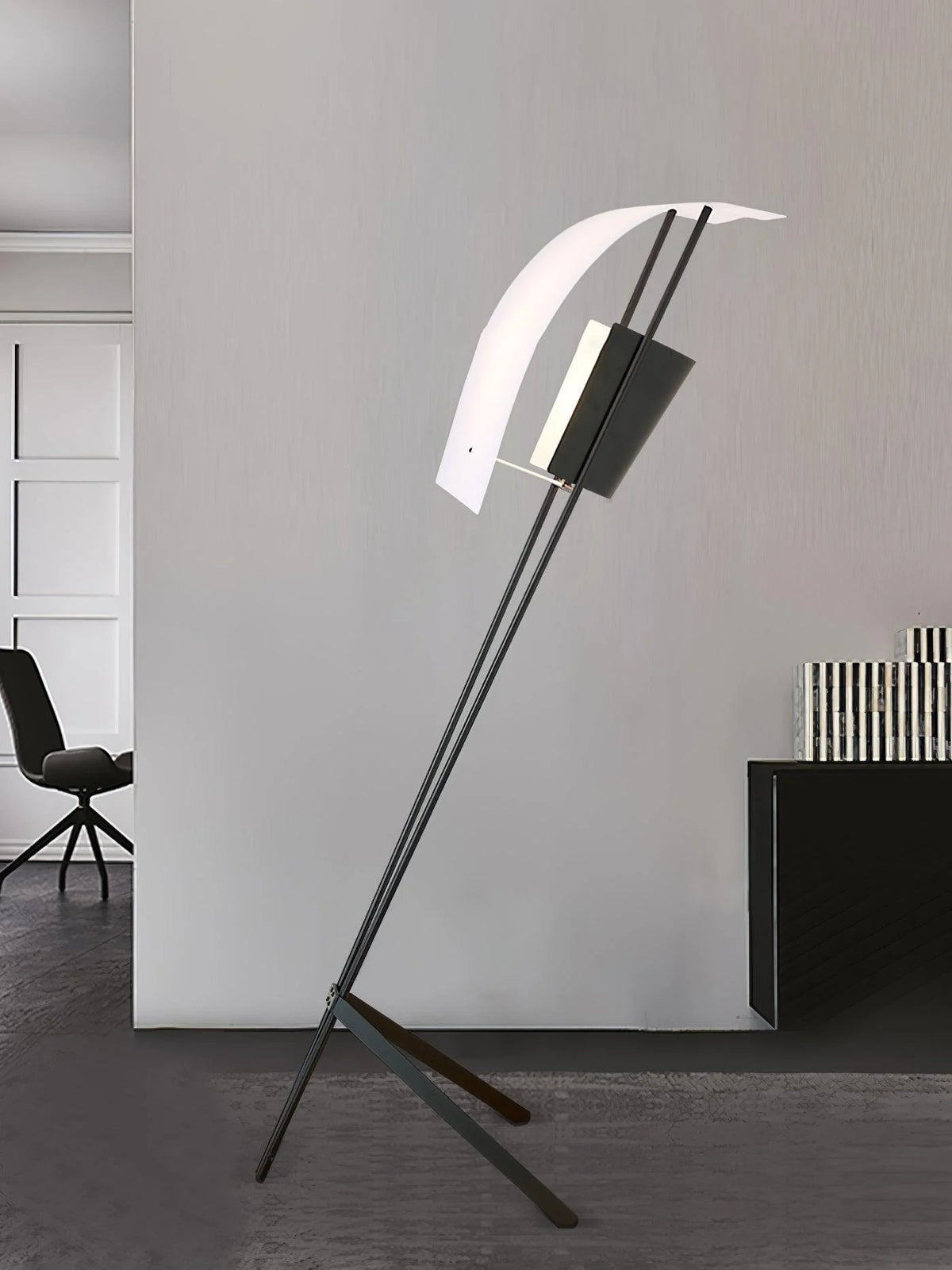 Kite Floor Lamp 26