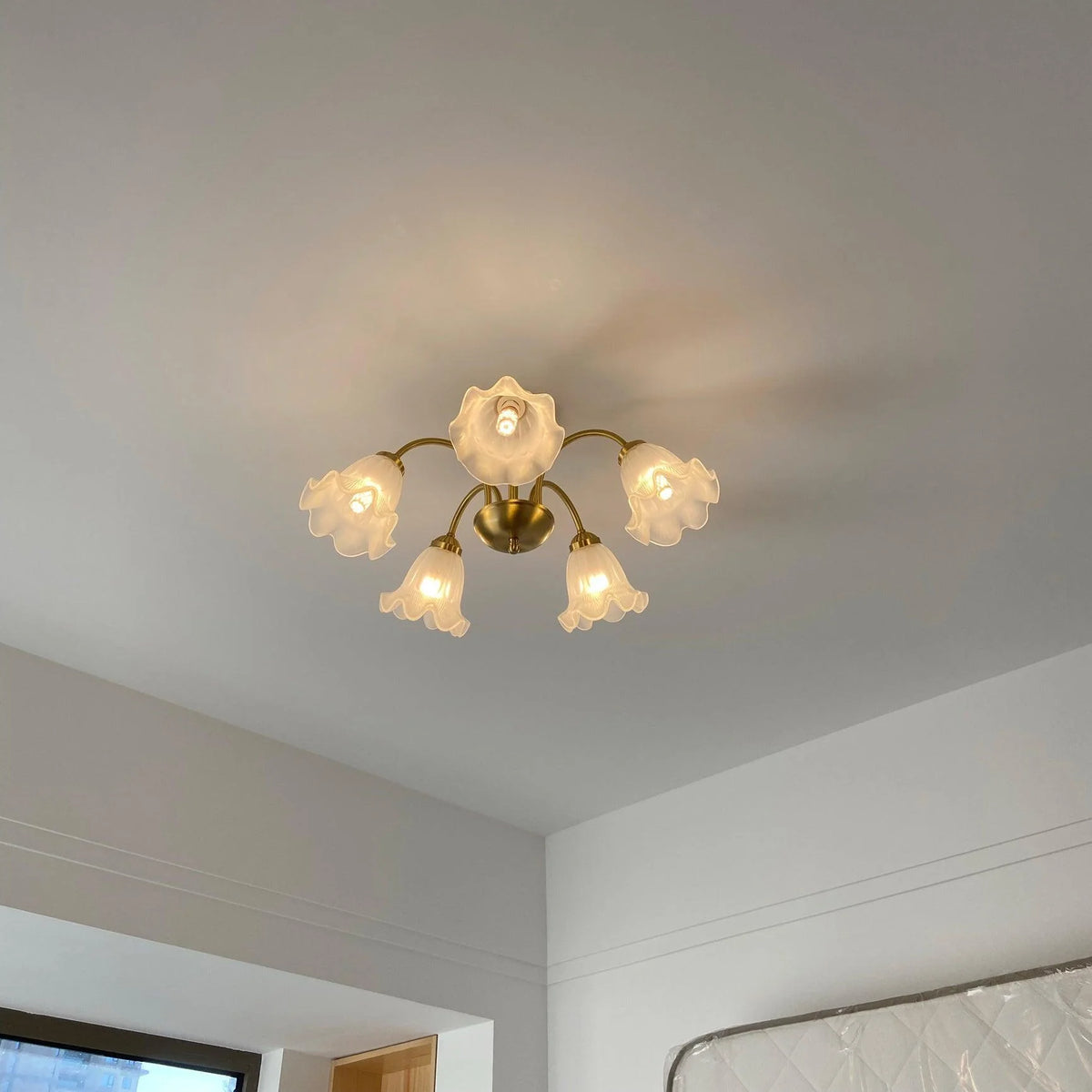 Lily_Chandelier_7