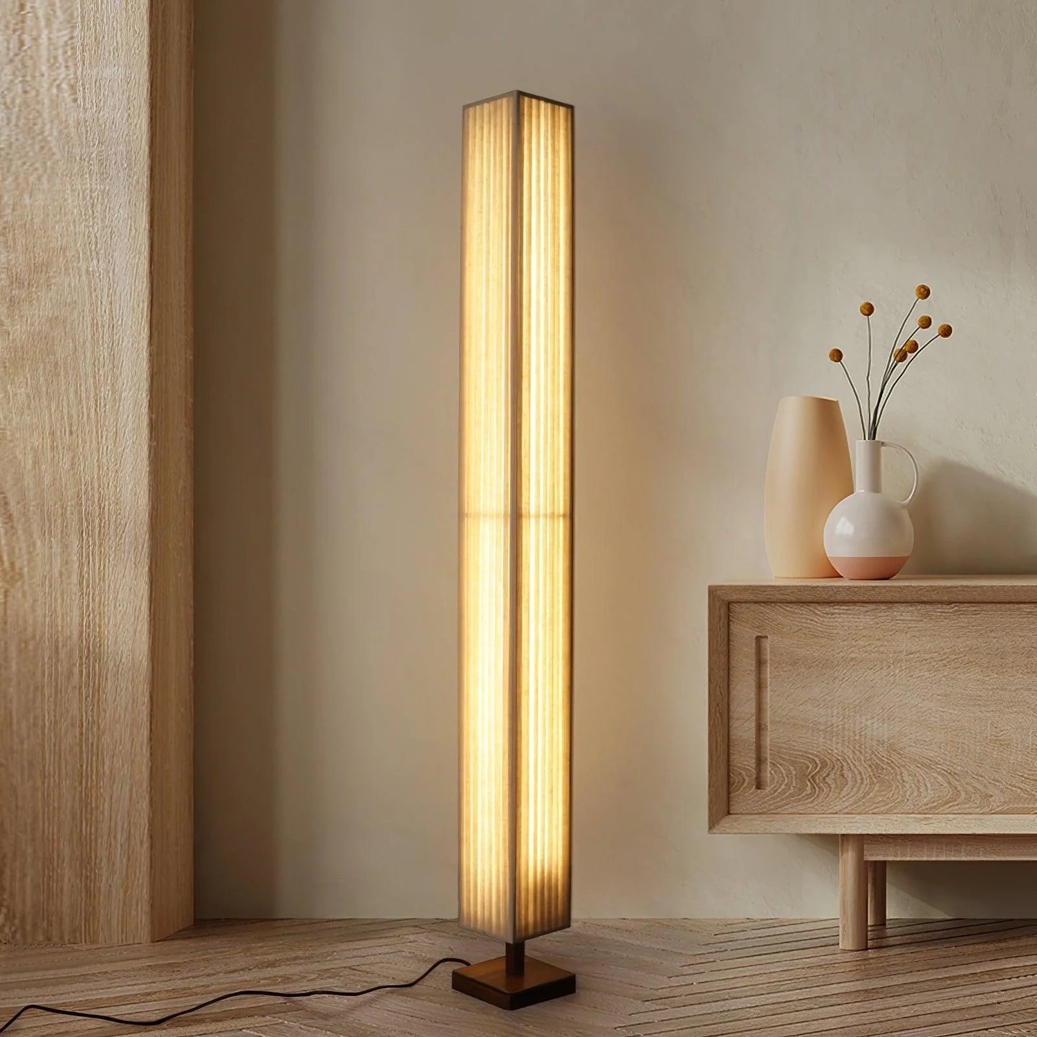 Minimalist_Quadrate_Floor_Lamp_2