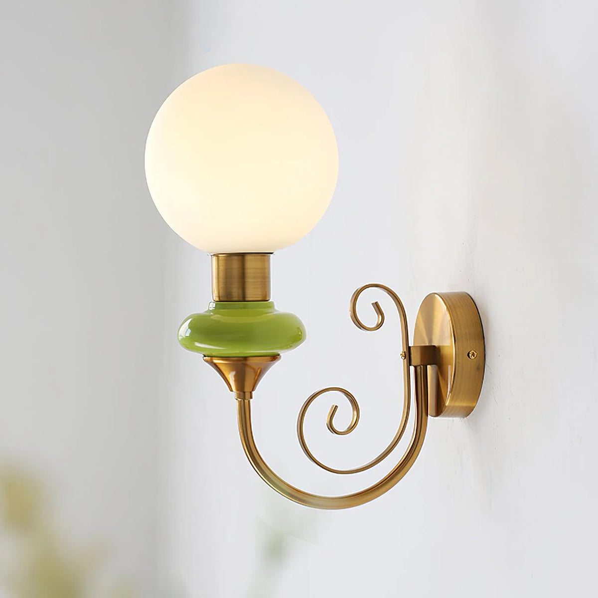 Onyx_Wall_Lamp_10