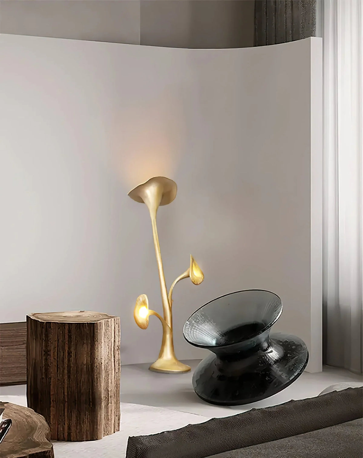 Petunia_Sculpture_Floor_Lamp_11