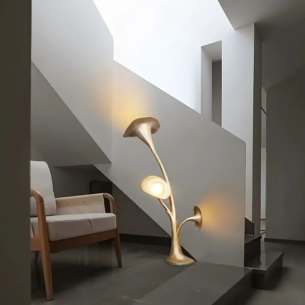 Petunia_Sculpture_Floor_Lamp_6