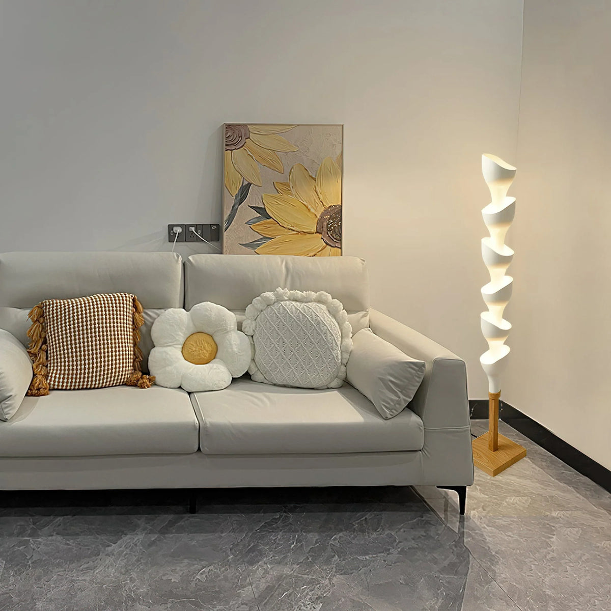Pod_Flower_Floor_Lamp_near_the_sofa 3