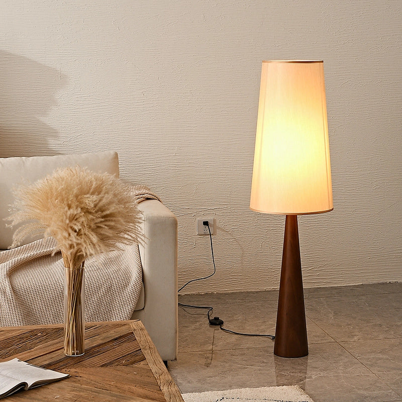 Trunk Floor Lamp 2