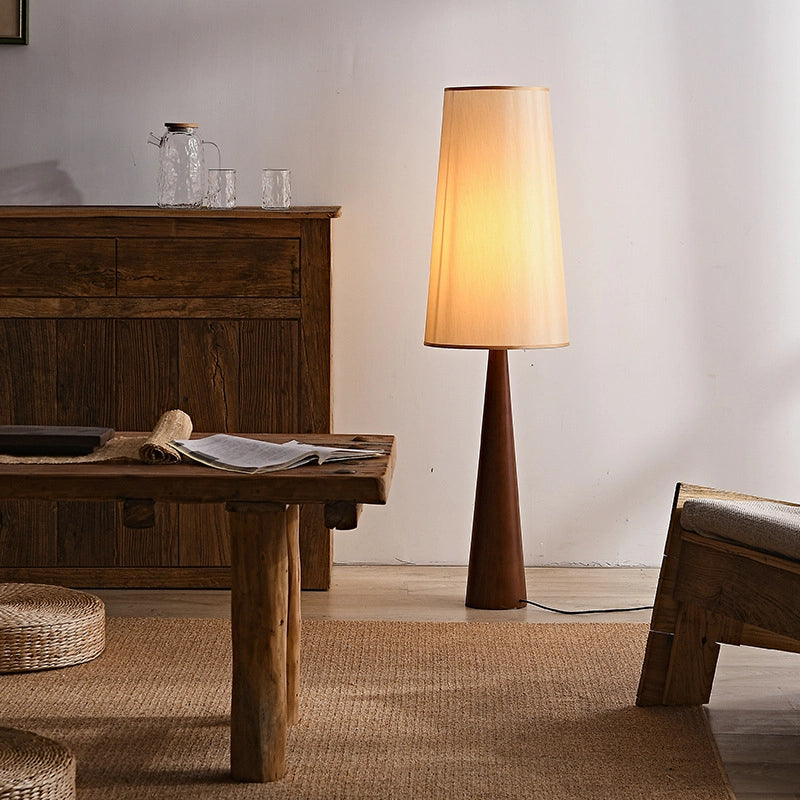 Trunk Floor Lamp 3