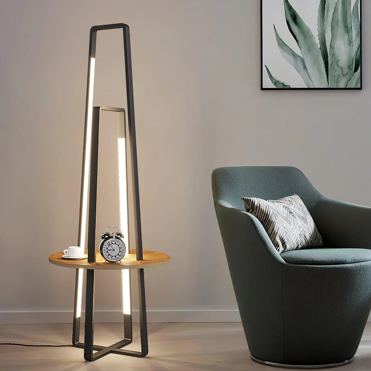 Trapezoidal Shelves Floor Lamp 4