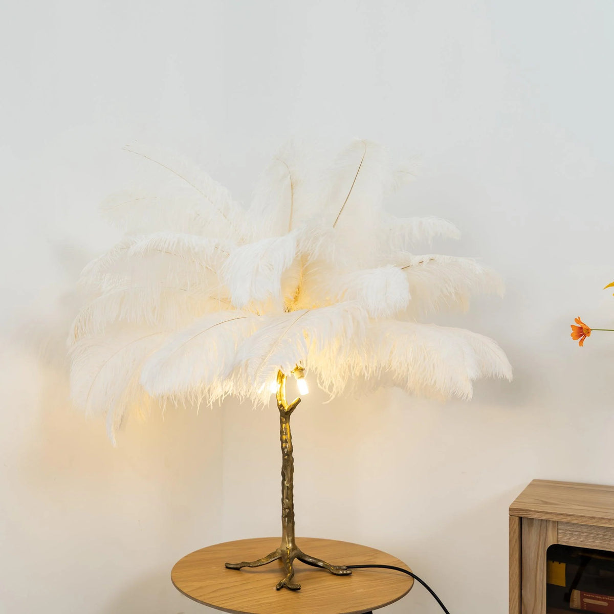 Vertical Feather Desk Lamp 59