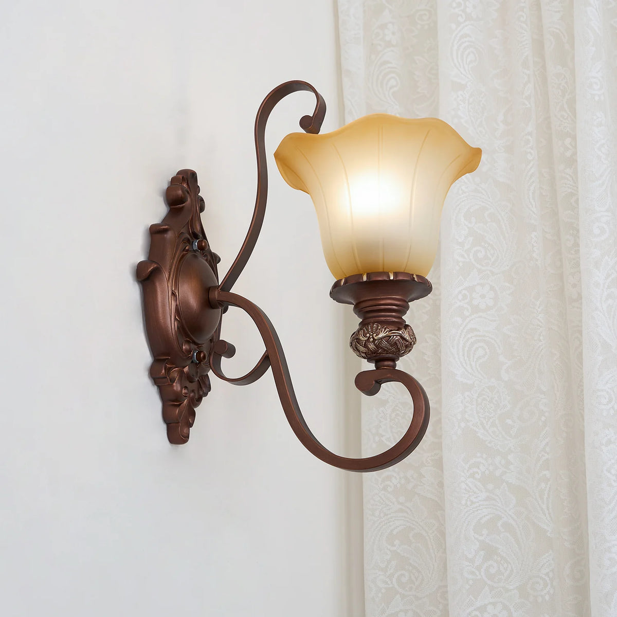 Vintage_European_Wall_Lamp_6