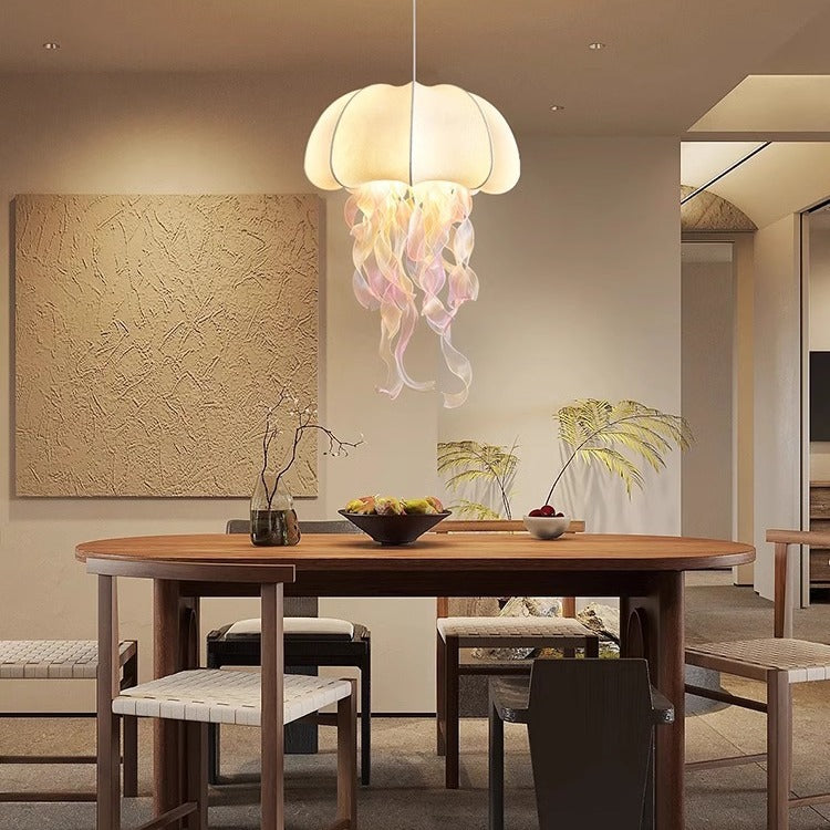 Dream Silk Jellyfish Pendant Light: The perfect combination of luxury and art