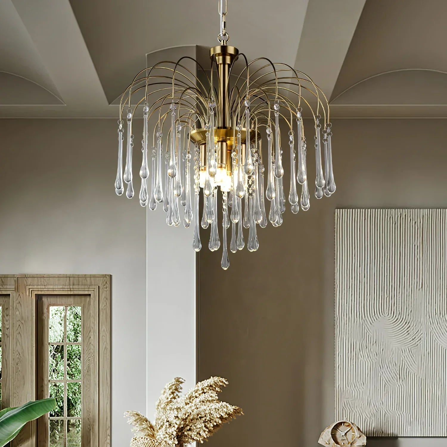 How Artistic Chandeliers Bring Decorative Personality To Modern Home Design