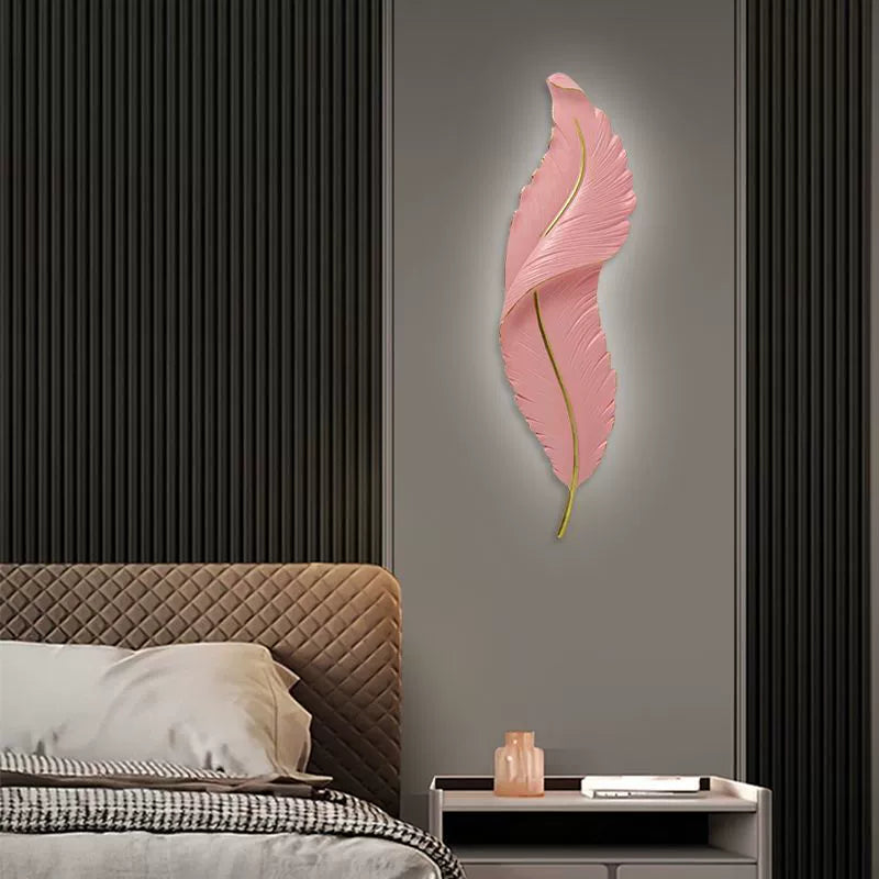 3d_Feather_wall_lamp_with_pink