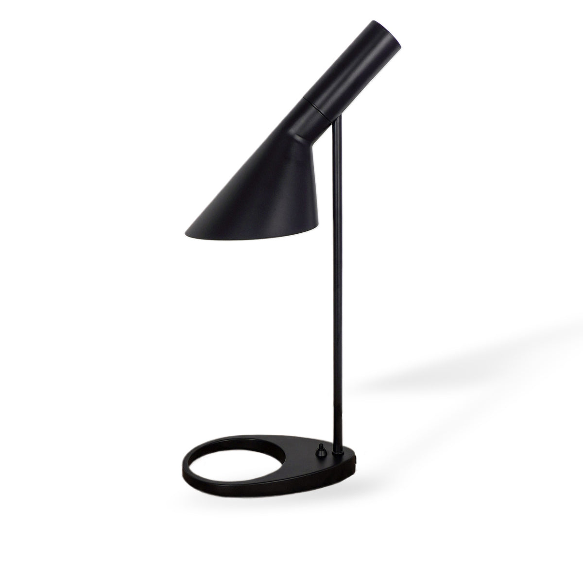 AJ_Table_Lamp_29