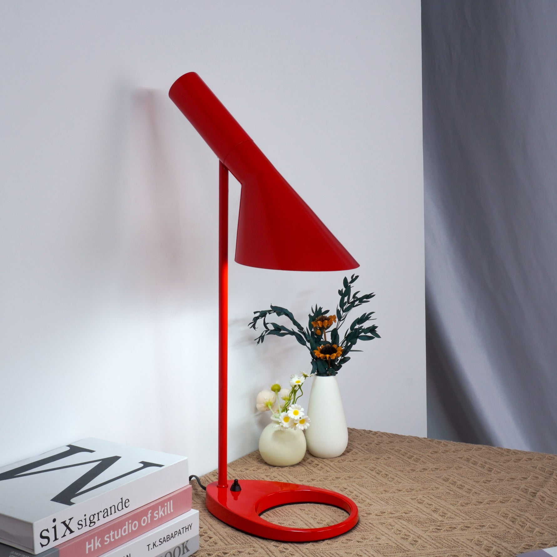 AJ_Table_Lamp_32