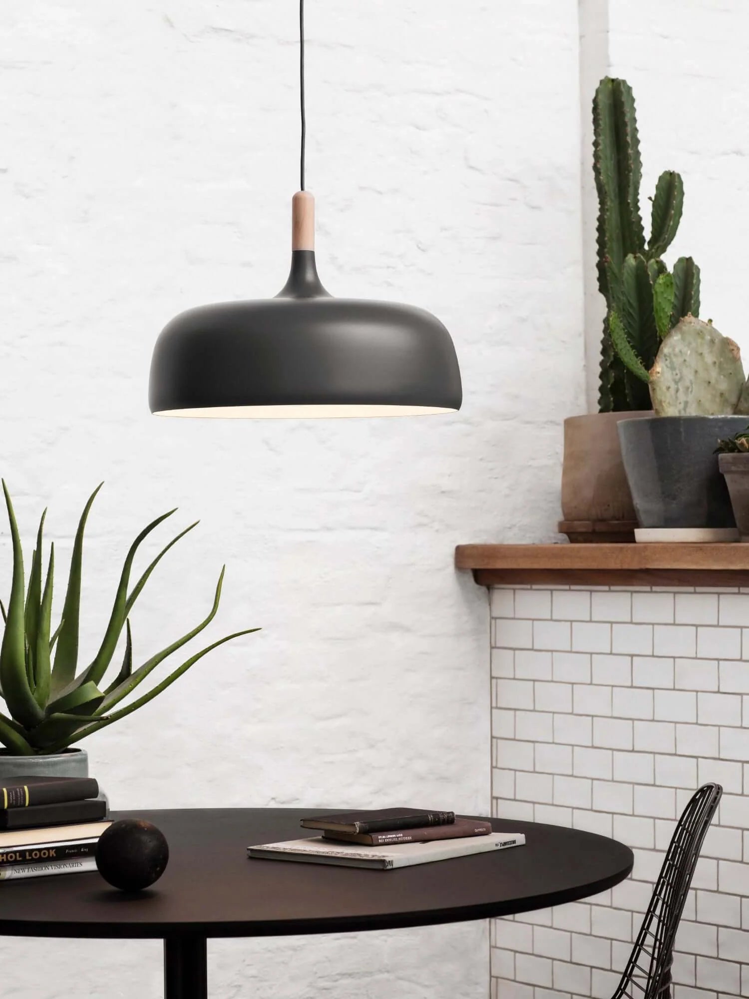 Acorn_Pendant_Light_34