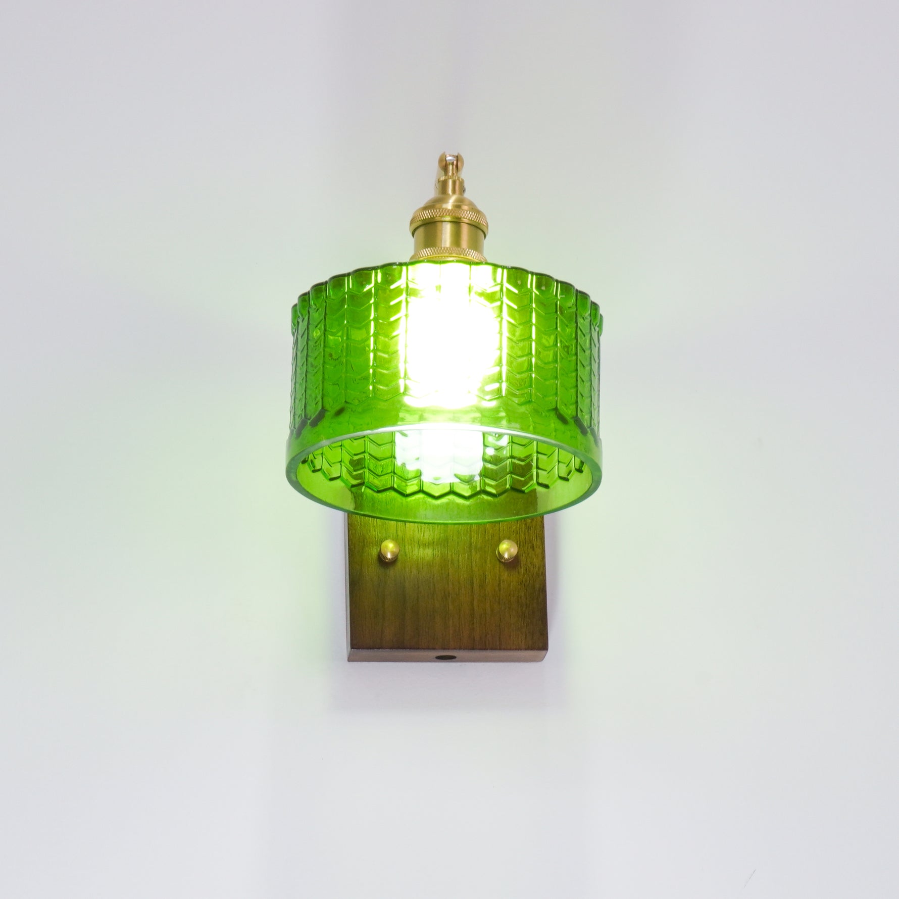 Ada_Wall_Lamp_32