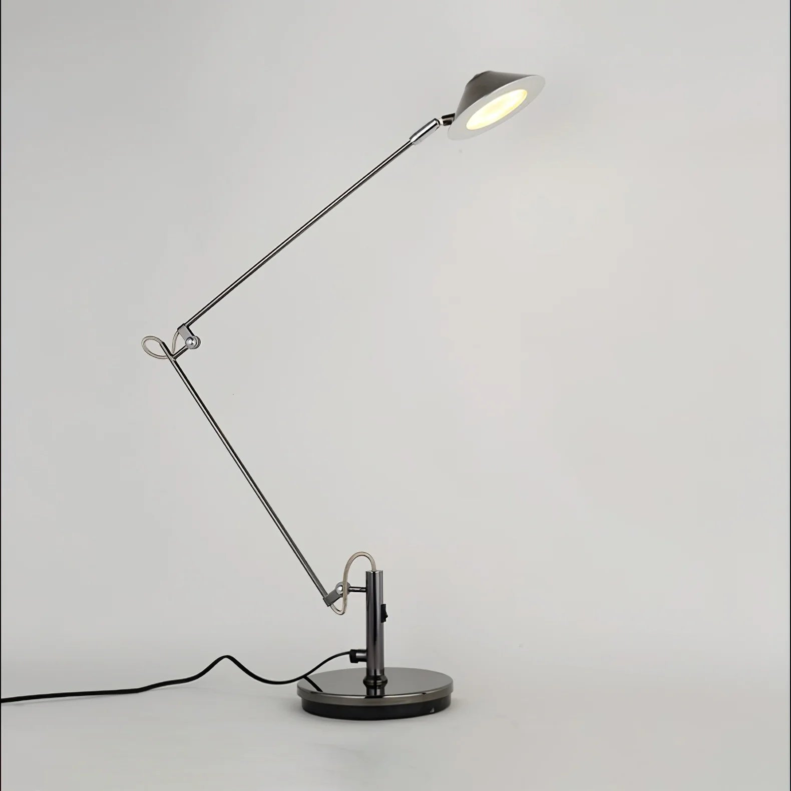 Adjustable_Office_Task_Lamp_15