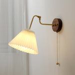 Aine_Pleated_Wall_Lamp_2