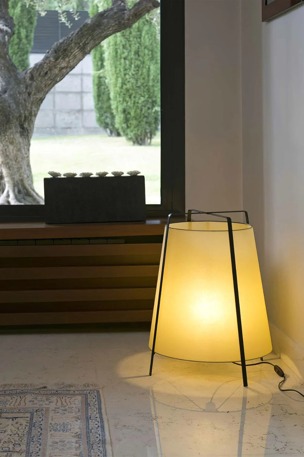 Akane_Table_Lamp_4