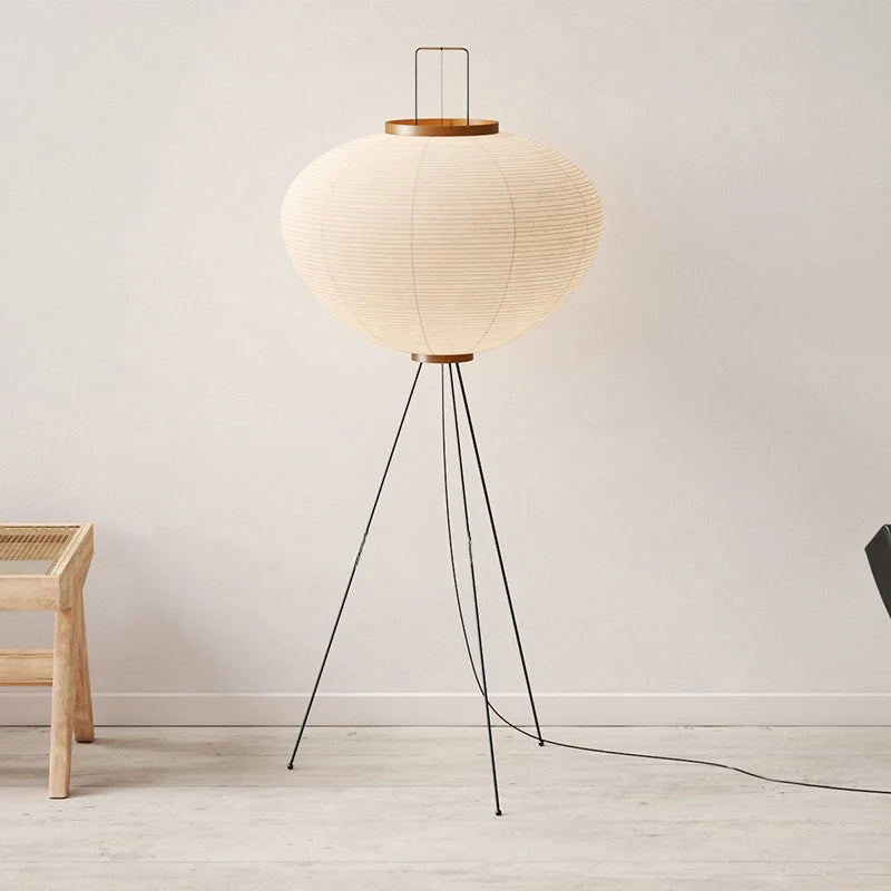 Akari_10A_Floor_Lamp_2