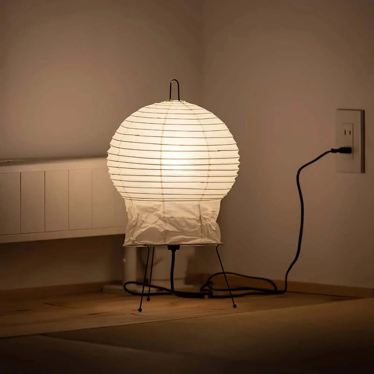 Akari_2N_Table_Lamp_5