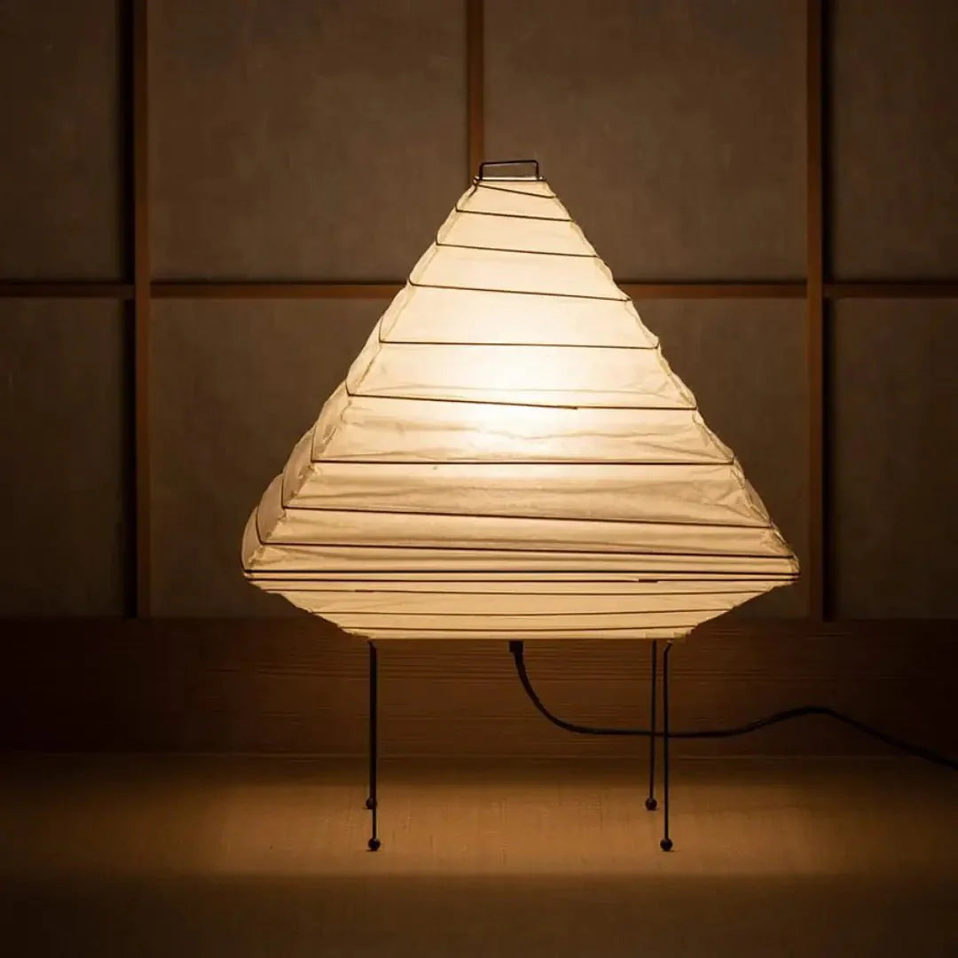 Akari_5_Table_Lamp_17