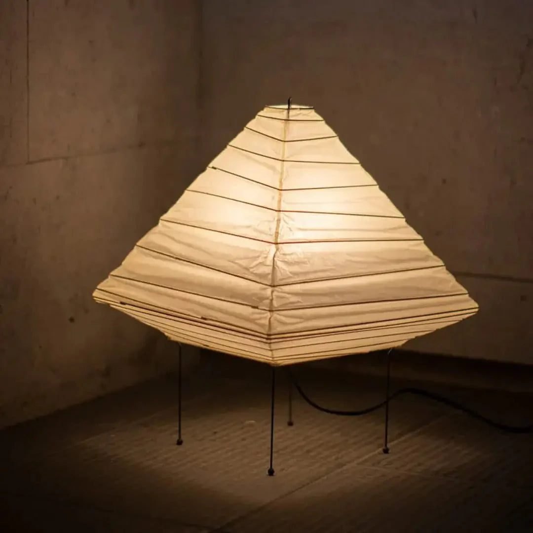 Akari_5_Table_Lamp_3