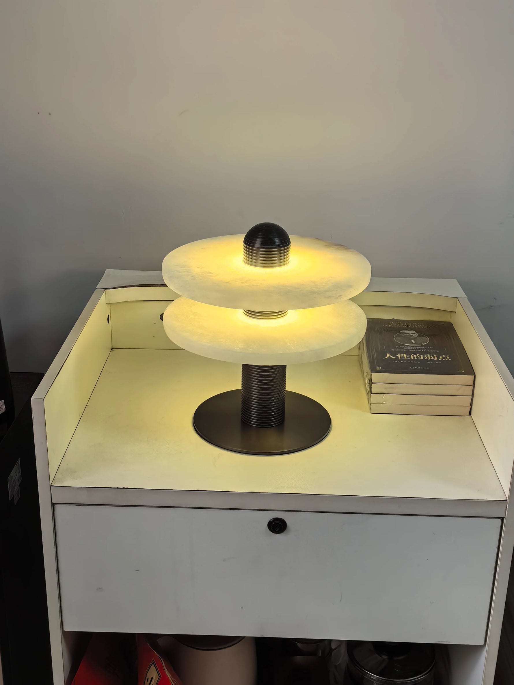 Alabaster Comet Table Lamp 17