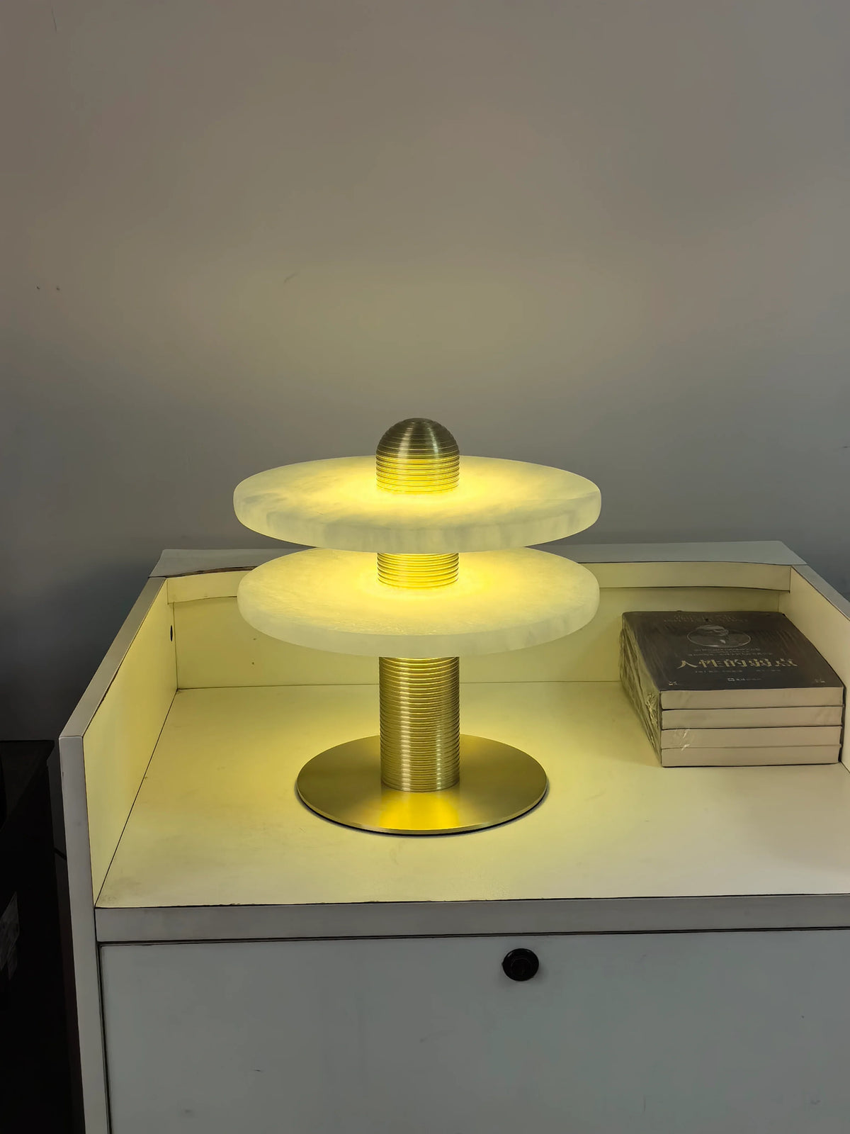 Alabaster Comet Table Lamp 2