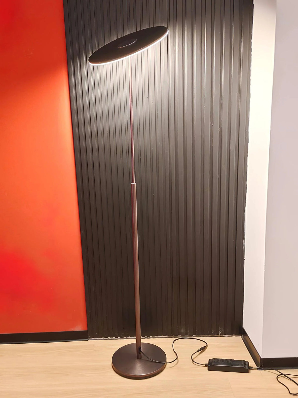 Ambra LED Floor Lamp 15