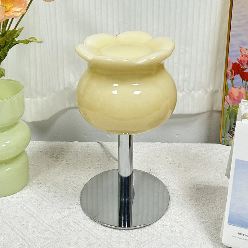 American_Flower_Table_Lamp_7