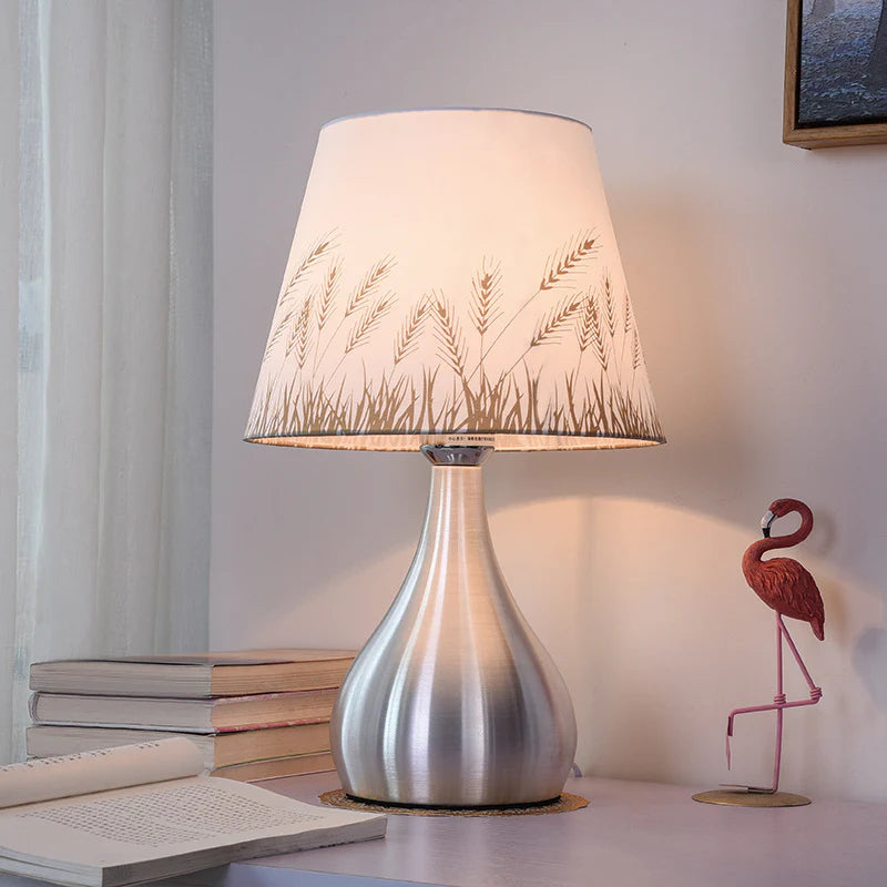 American_Printed_Table_Lamp_11